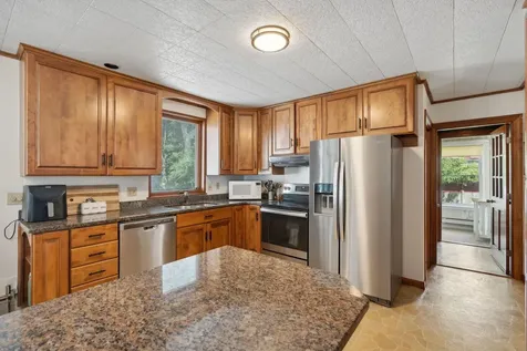 23-25 Deerfield Road Portland ME 04101