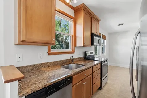 23-25 Deerfield Road Portland ME 04101