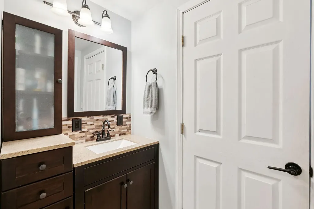 65 Lone Indian Trail Augusta ME 04330