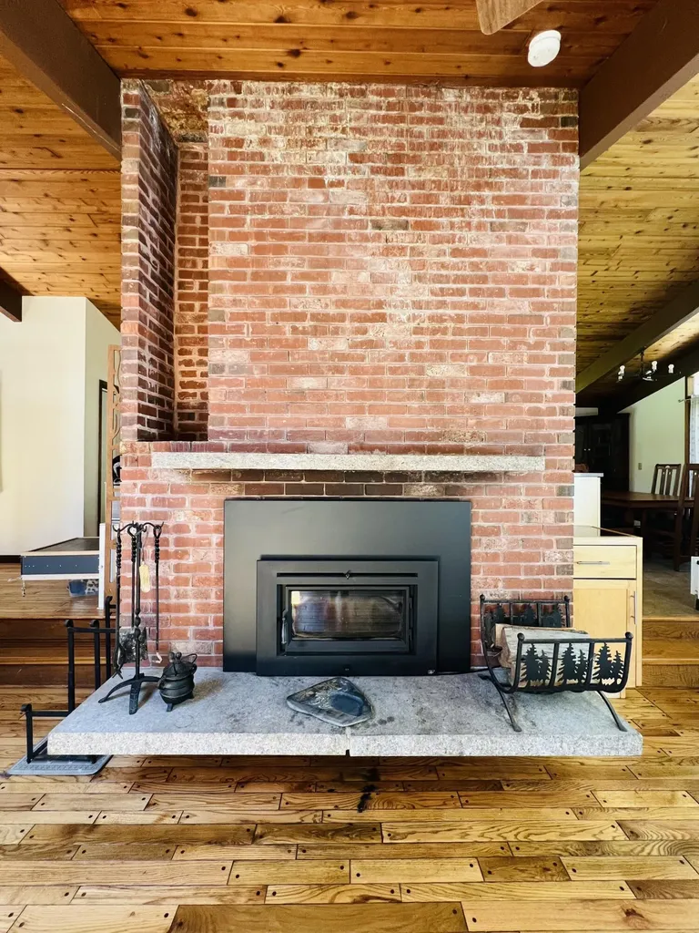 90 N Sedgwick Road Sedgwick ME 04676