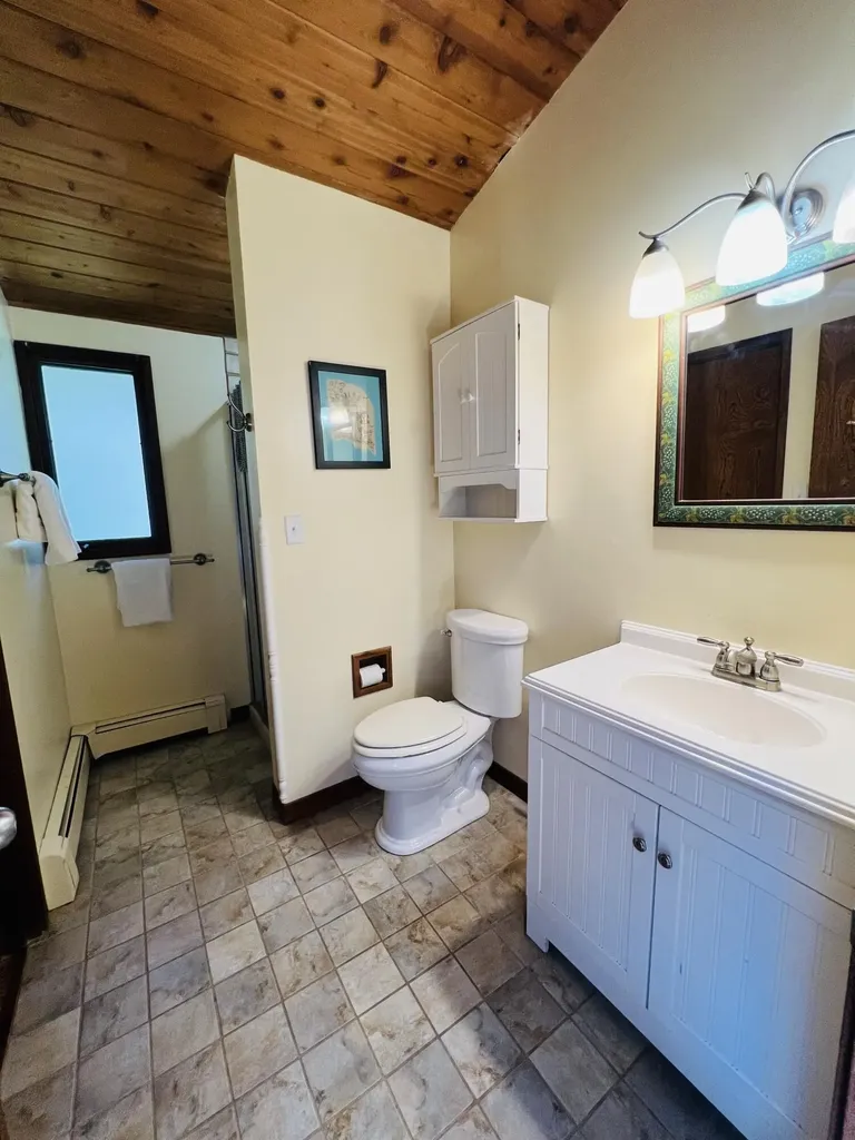 90 N Sedgwick Road Sedgwick ME 04676