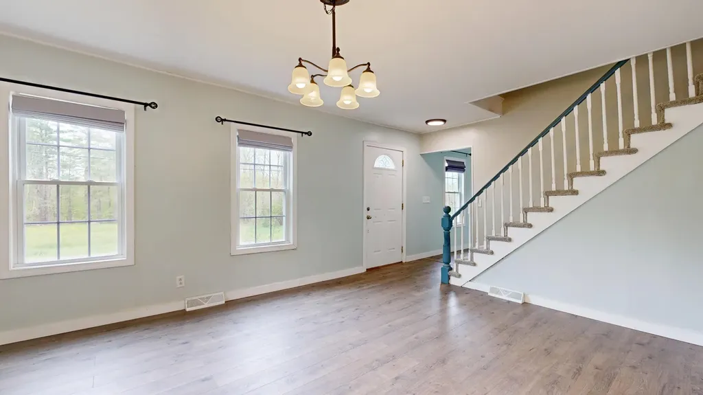3 Ridge Road Monmouth ME 04259