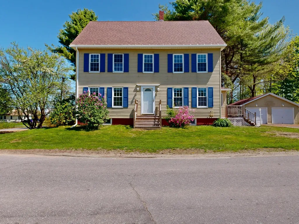 3 Ridge Road Monmouth ME 04259