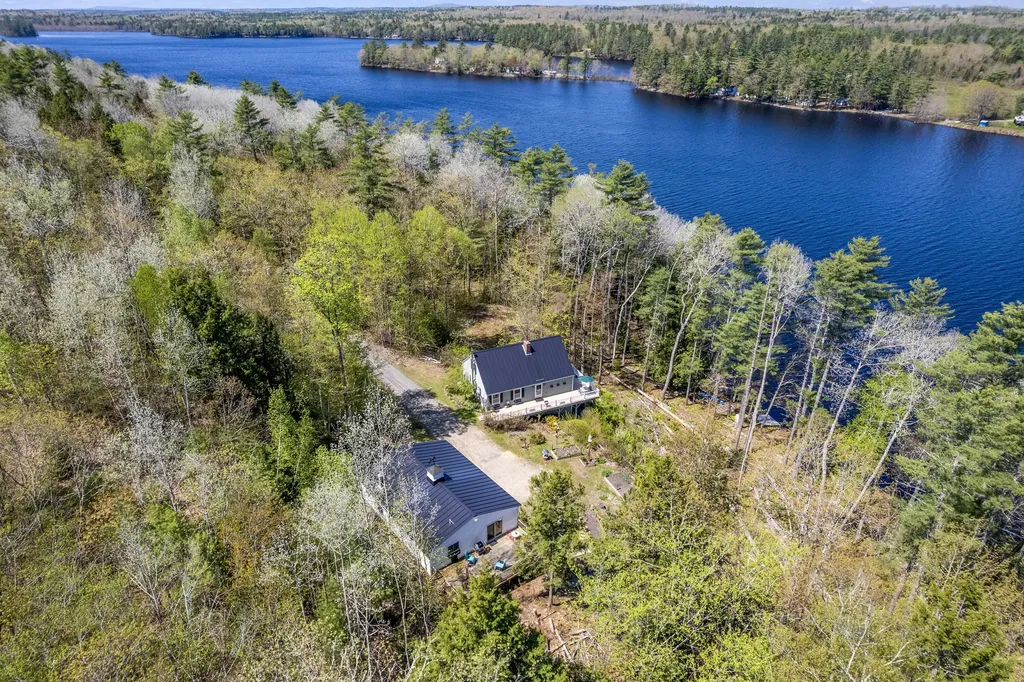 25 Scenic Lane Somerville ME 04348