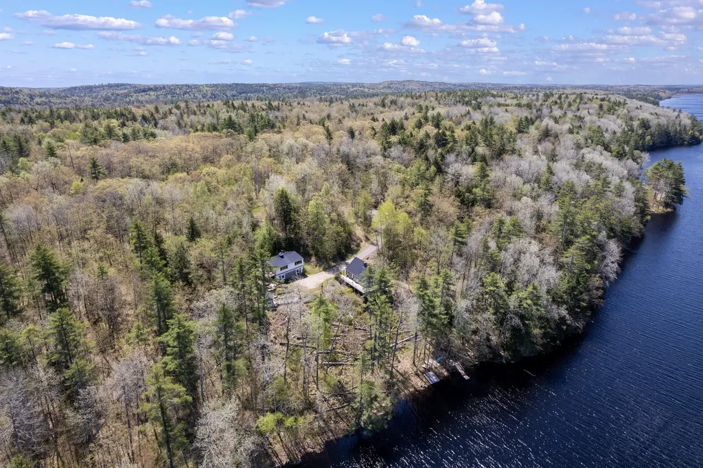 25 Scenic Lane Somerville ME 04348