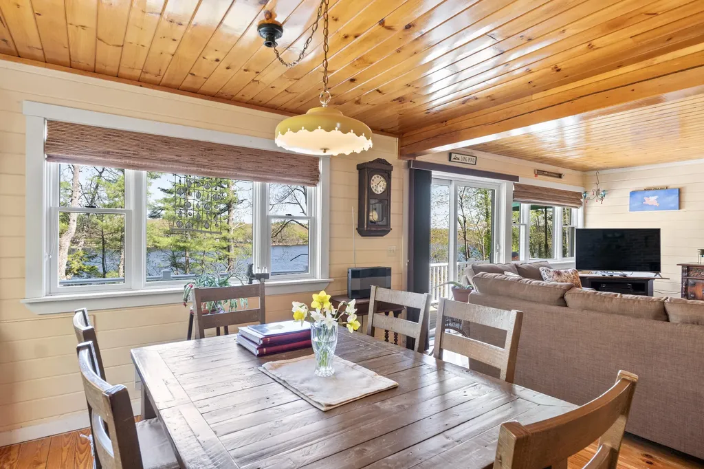 25 Scenic Lane Somerville ME 04348