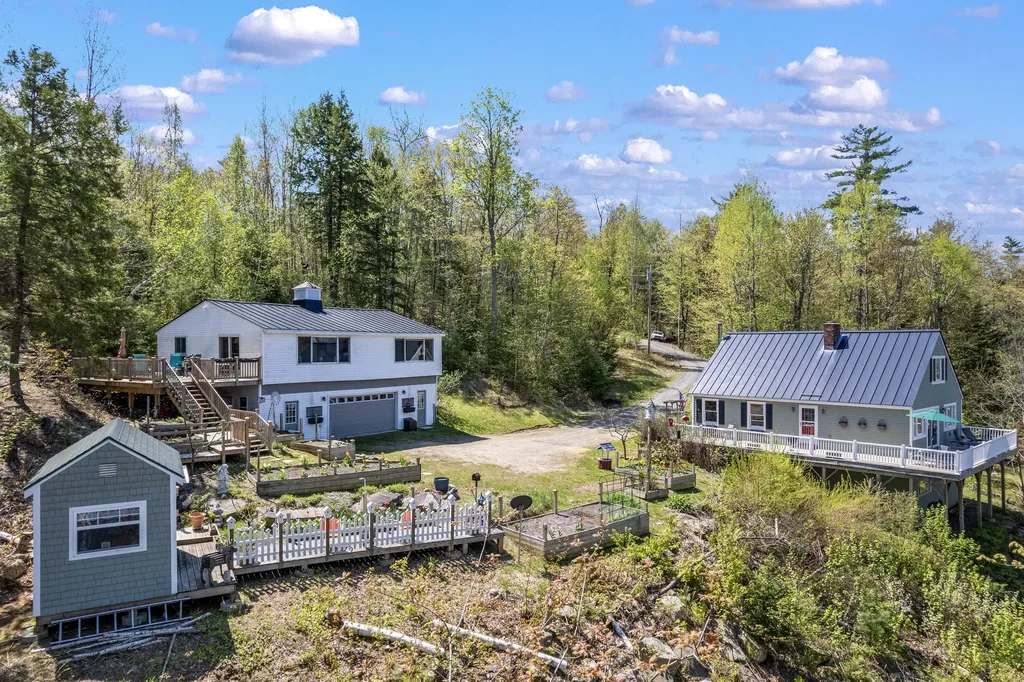 25 Scenic Lane Somerville ME 04348