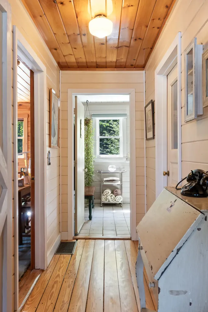 25 Scenic Lane Somerville ME 04348
