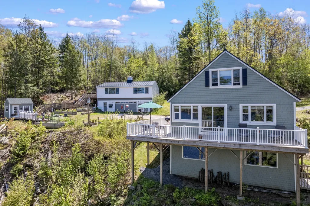 25 Scenic Lane Somerville ME 04348