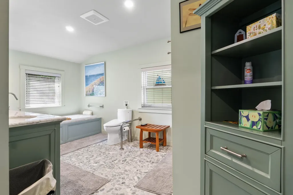25 Scenic Lane Somerville ME 04348