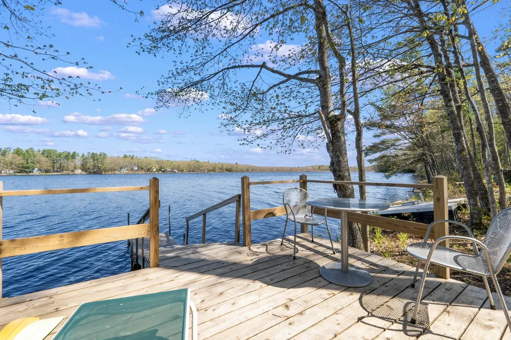 25 Scenic Lane Somerville ME 04348