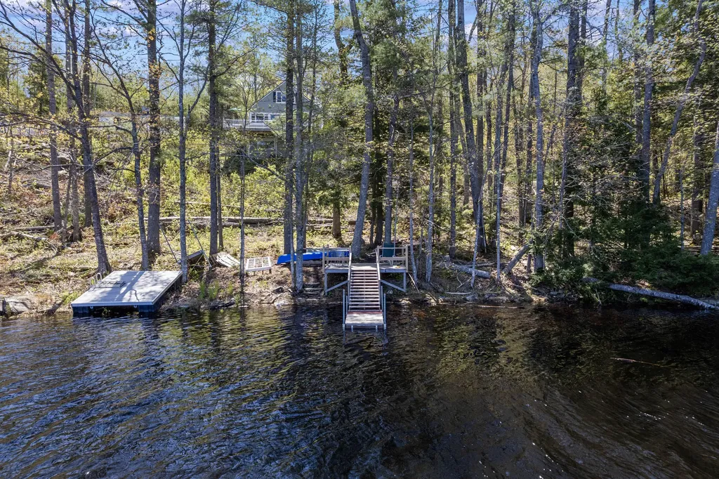 25 Scenic Lane Somerville ME 04348