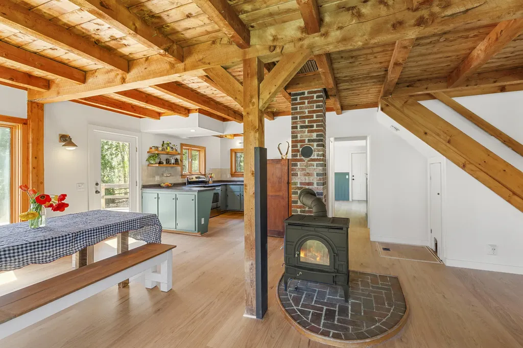 121 Heal Road Lincolnville ME 04849