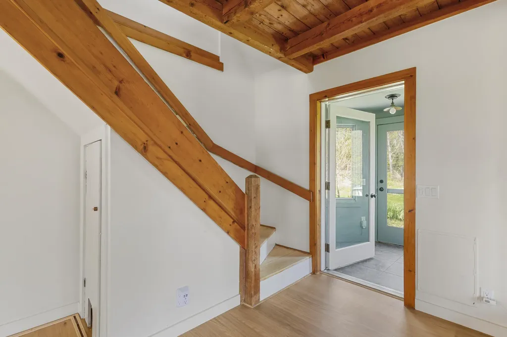 121 Heal Road Lincolnville ME 04849