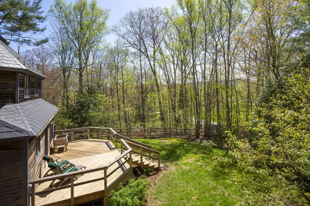 121 Heal Road Lincolnville ME 04849