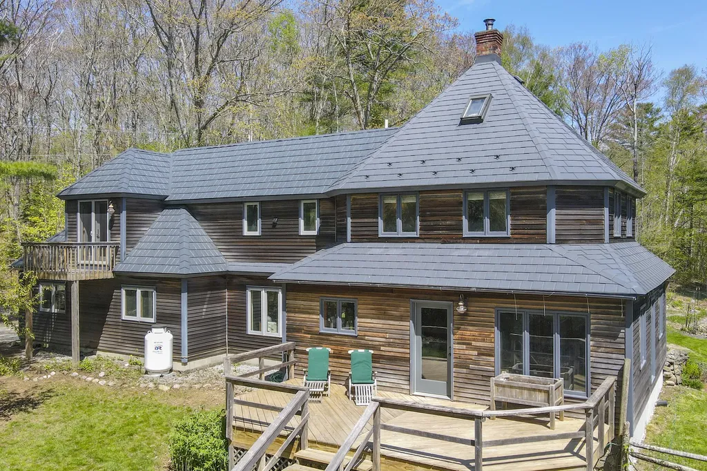 121 Heal Road Lincolnville ME 04849
