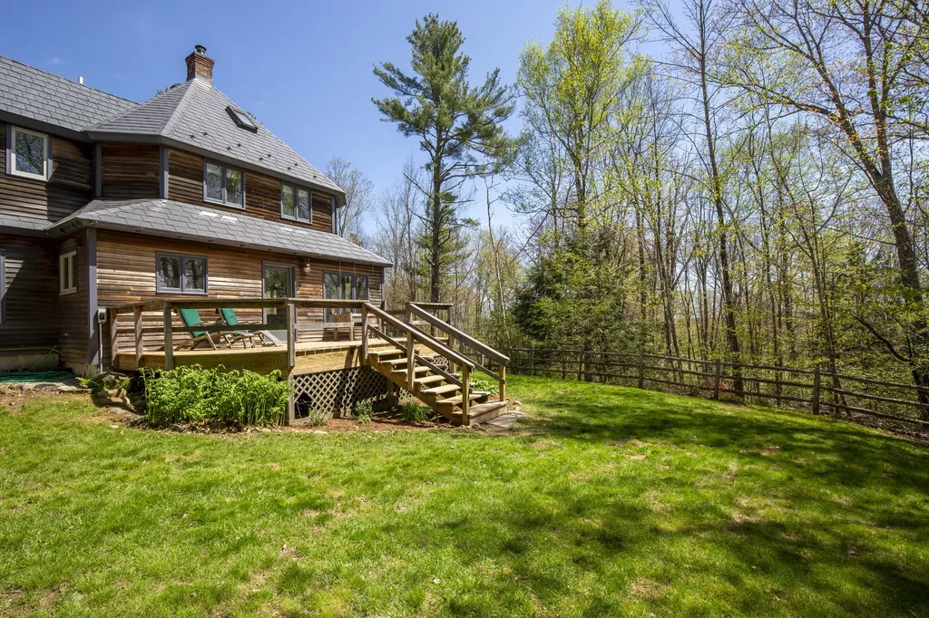 121 Heal Road Lincolnville ME 04849
