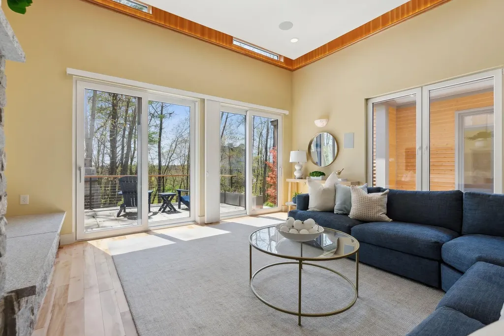 6 Prout Place Cape Elizabeth ME 04107