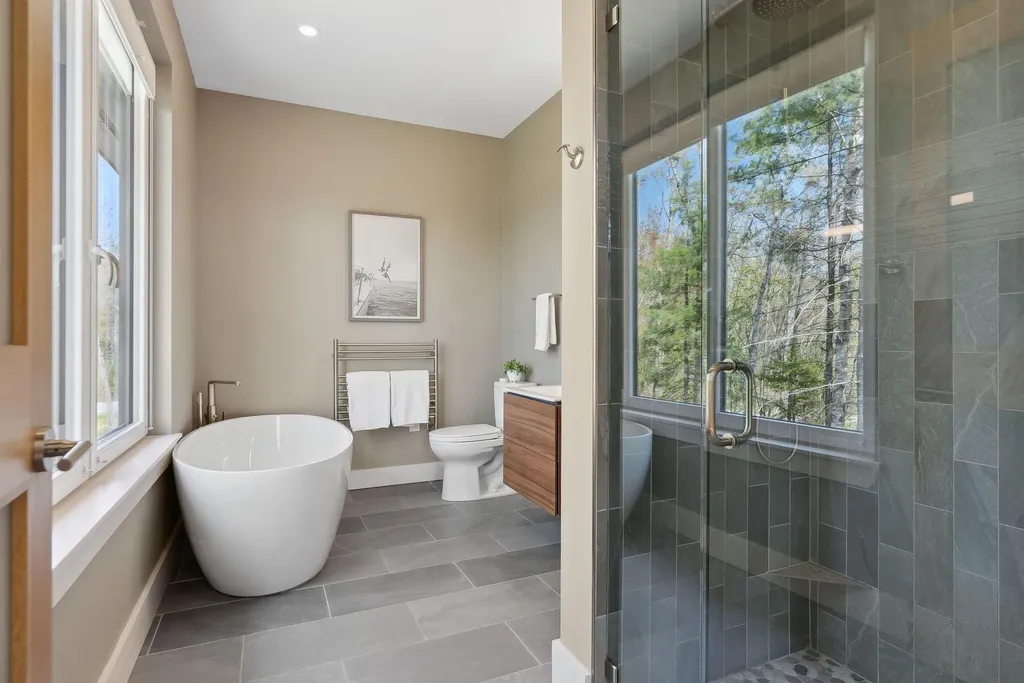 6 Prout Place Cape Elizabeth ME 04107