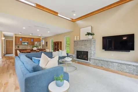 6 Prout Place Cape Elizabeth ME 04107