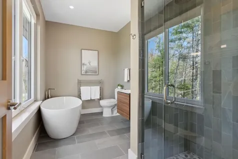 6 Prout Place Cape Elizabeth ME 04107