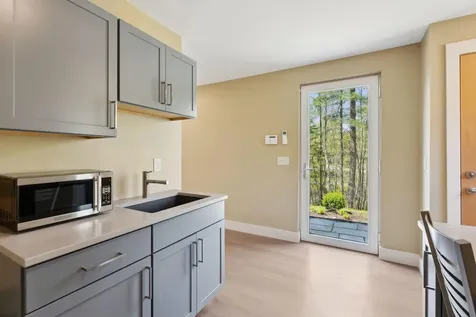 6 Prout Place Cape Elizabeth ME 04107