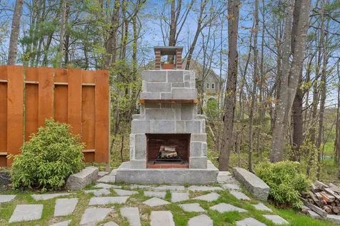 6 Prout Place Cape Elizabeth ME 04107