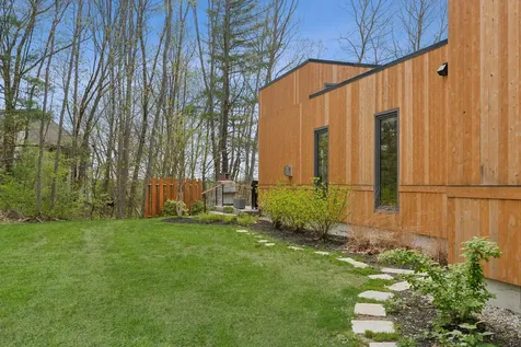 6 Prout Place Cape Elizabeth ME 04107