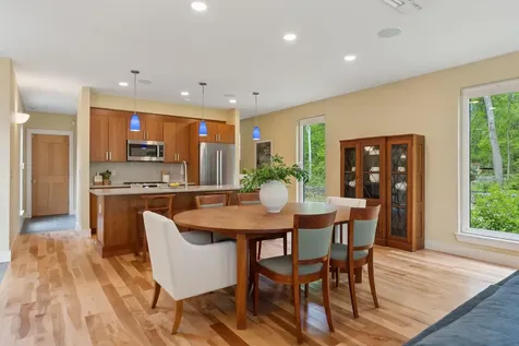 6 Prout Place Cape Elizabeth ME 04107