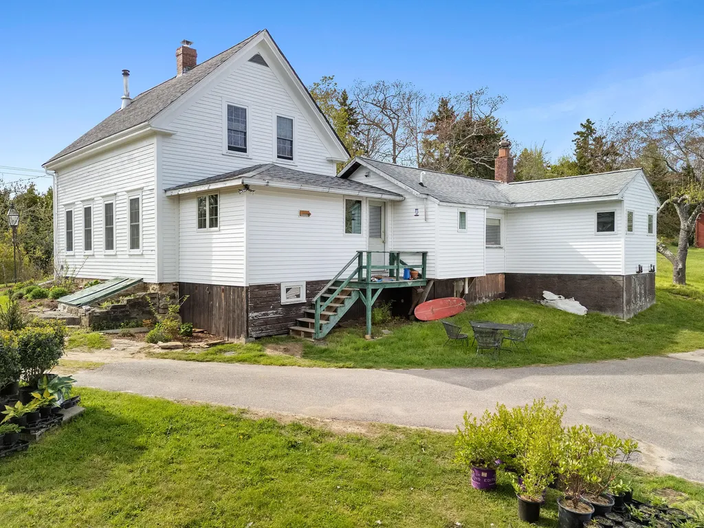 1746 Main Road Phippsburg ME 04562