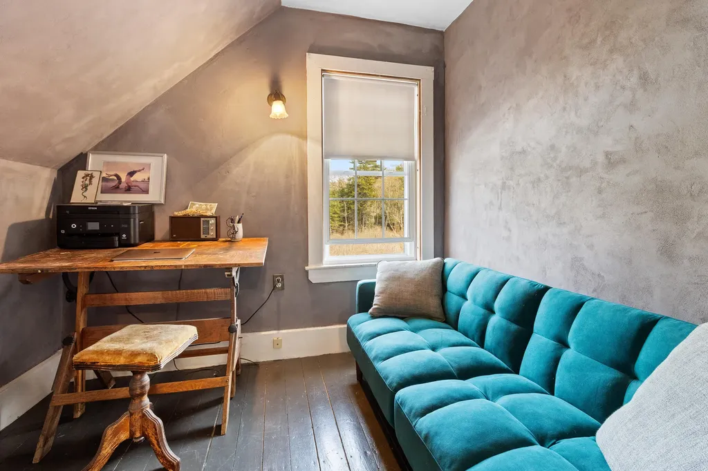 1746 Main Road Phippsburg ME 04562