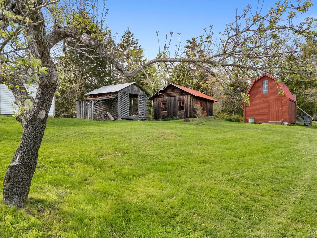 1746 Main Road Phippsburg ME 04562