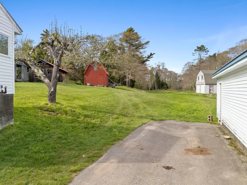 1746 Main Road Phippsburg ME 04562