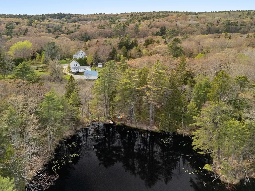 1746 Main Road Phippsburg ME 04562
