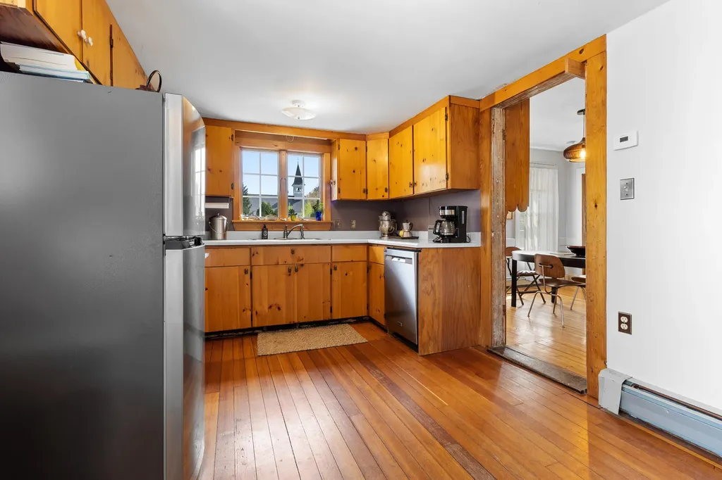 1746 Main Road Phippsburg ME 04562