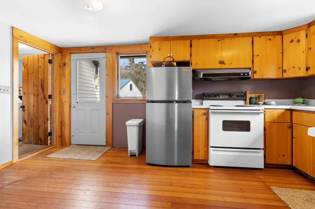 1746 Main Road Phippsburg ME 04562