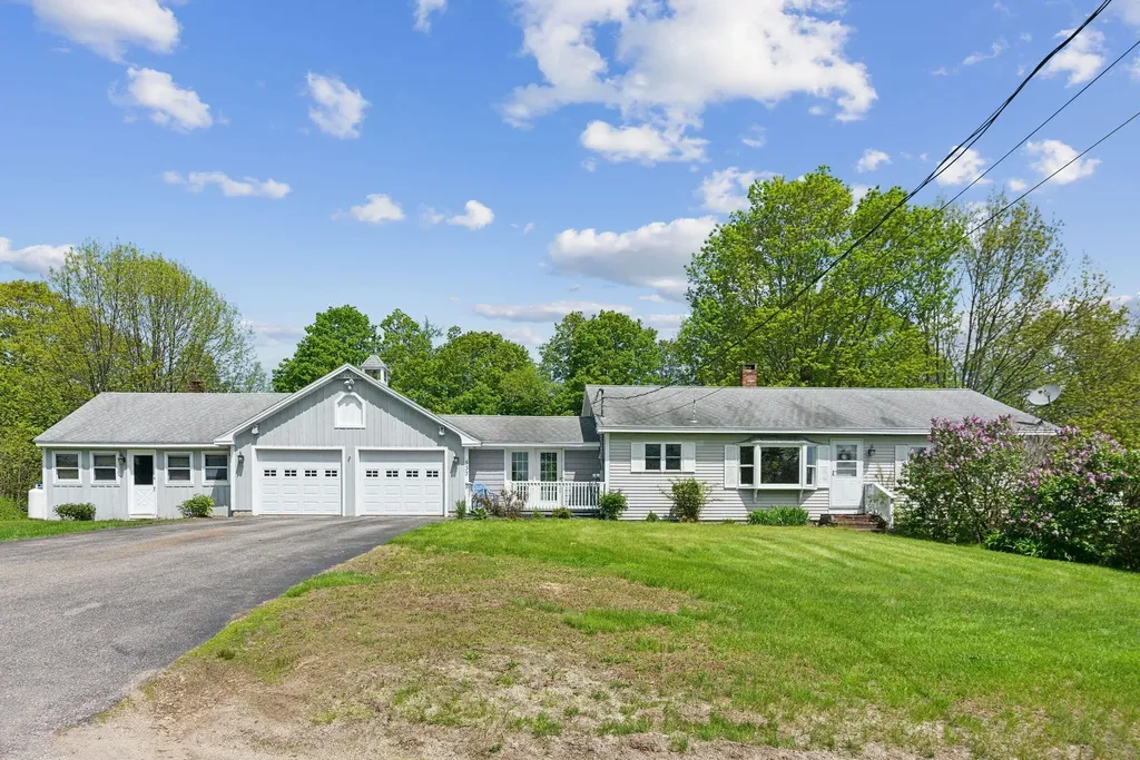 533 Hill Road Dayton ME 04005