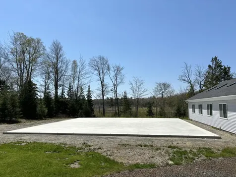 22 Sawblade Road South Thomaston ME 04858