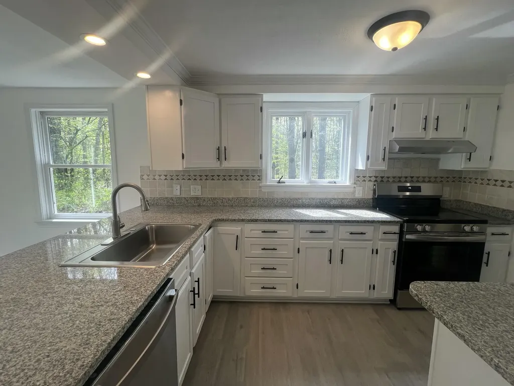 356 Log Cabin Road Arundel ME 04046
