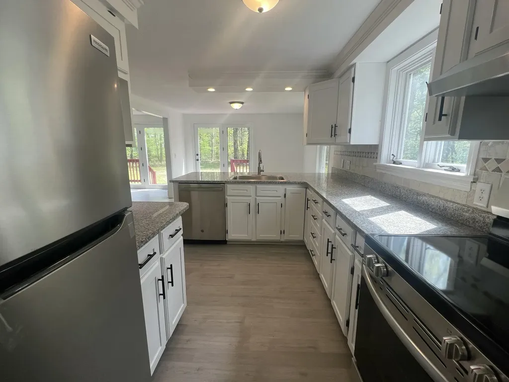356 Log Cabin Road Arundel ME 04046