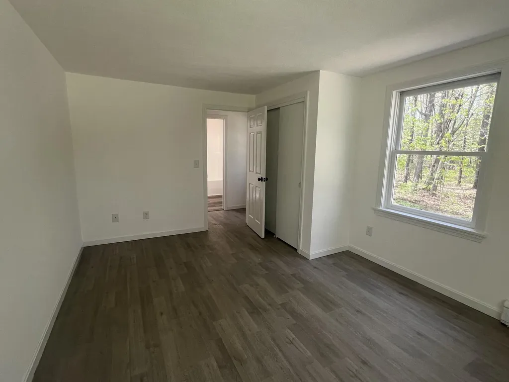 356 Log Cabin Road Arundel ME 04046