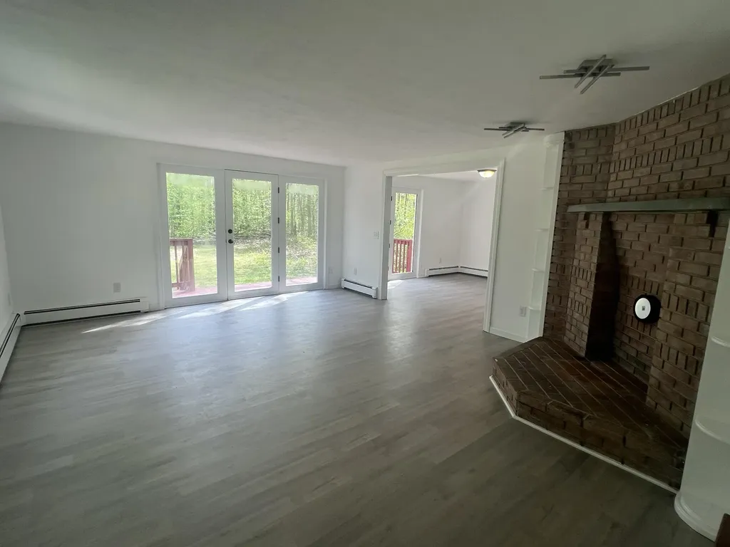 356 Log Cabin Road Arundel ME 04046