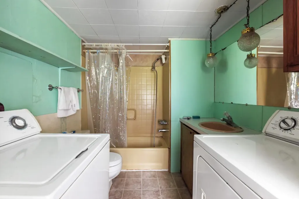 146 Ferry Street Solon ME 04979