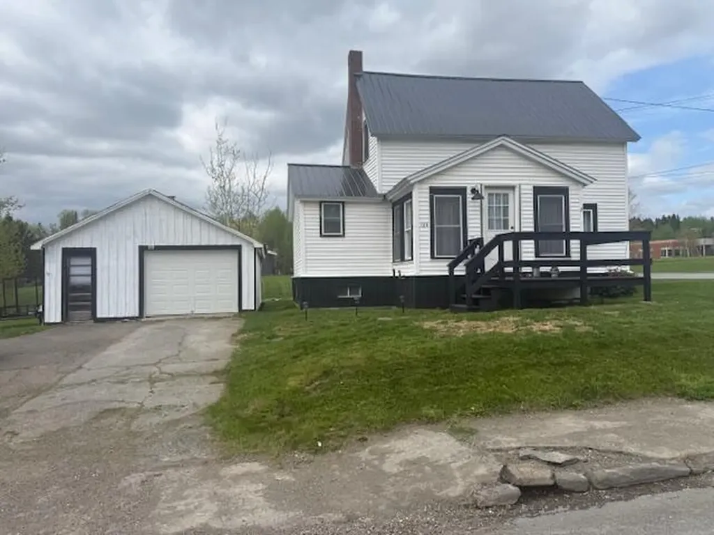 126 Presque Isle Road Ashland ME 04732