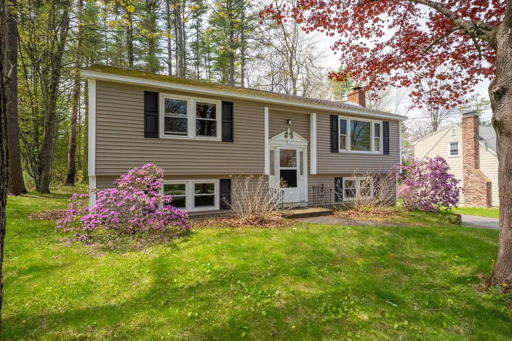 72 Anderson Avenue Yarmouth ME 04096