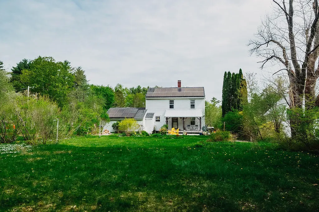 19 Spencer Street Orono ME 04473