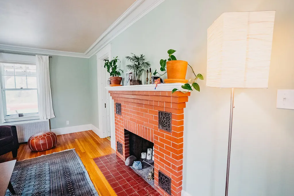 19 Spencer Street Orono ME 04473
