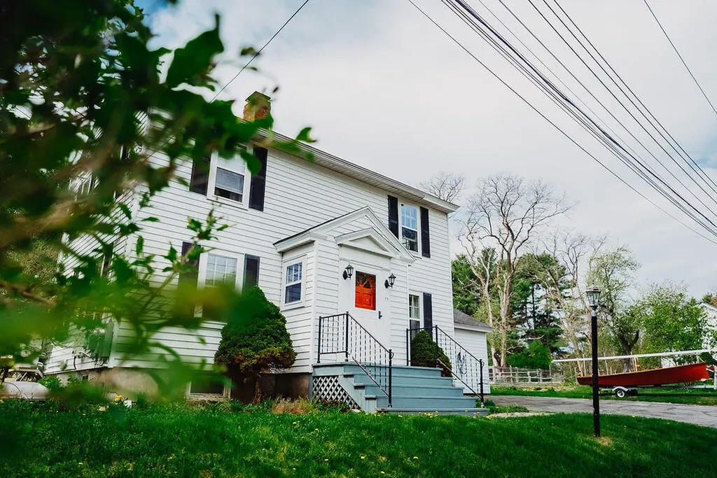 19 Spencer Street Orono ME 04473