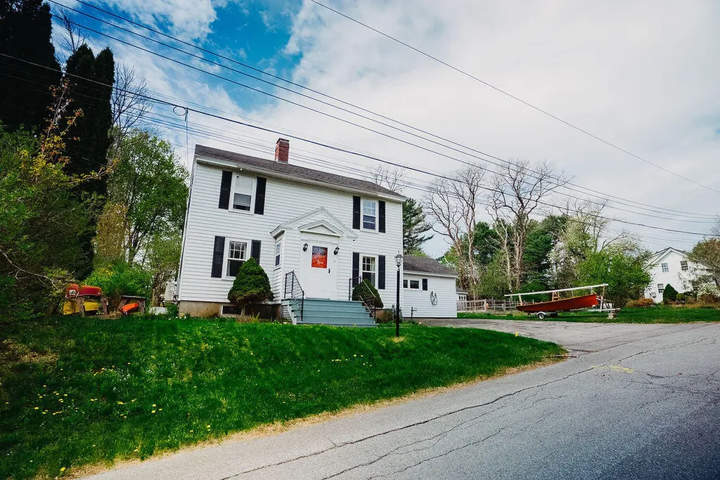 19 Spencer Street Orono ME 04473