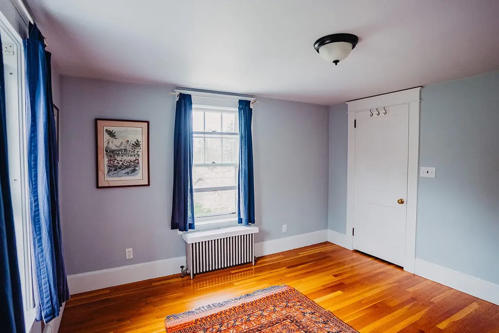 19 Spencer Street Orono ME 04473